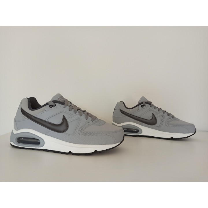 Nike air max command