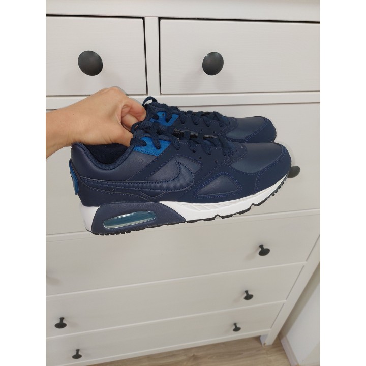 Nike air max ivo