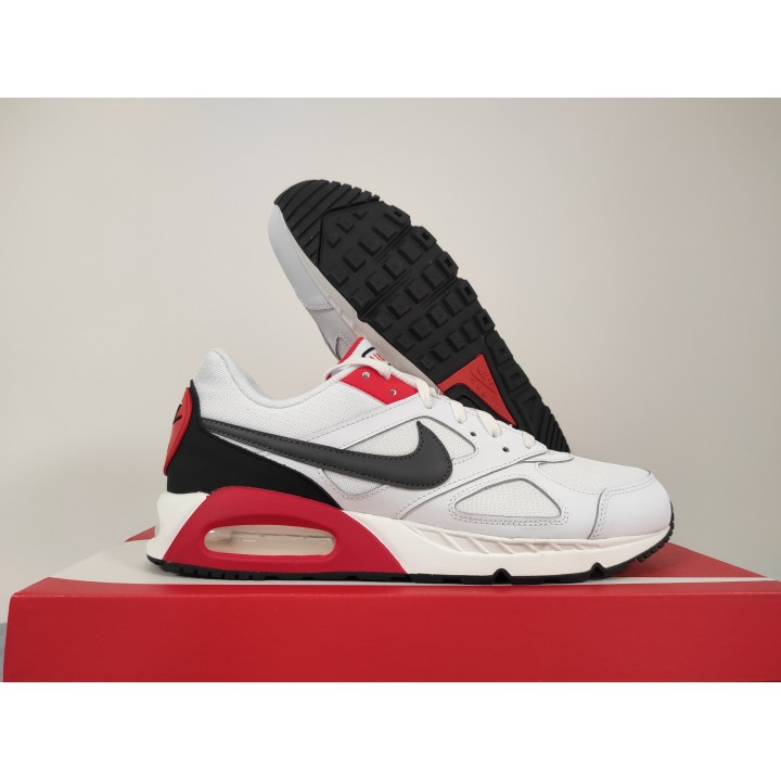 Nike air max ivo