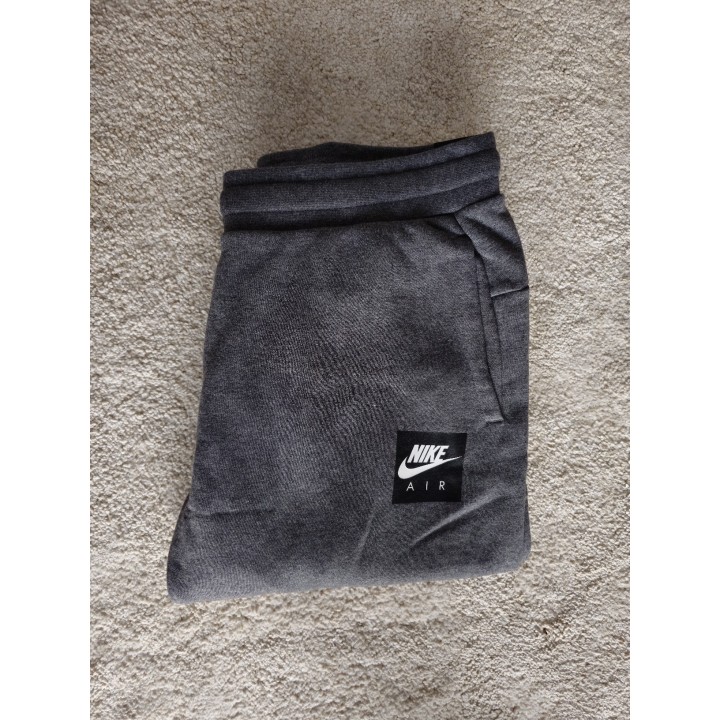 Tepláky Nike
