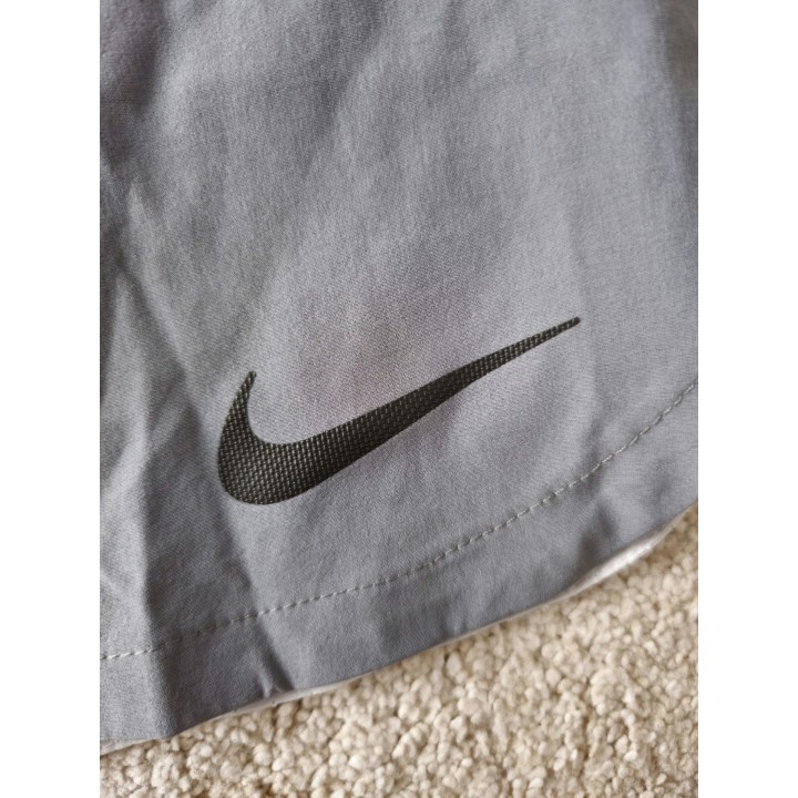 Kraťasy Nike