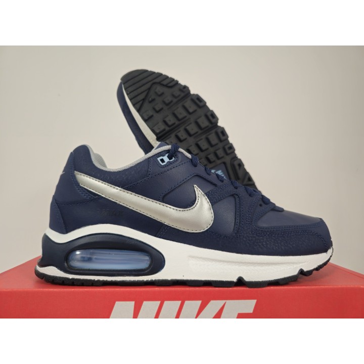 Nike air max command