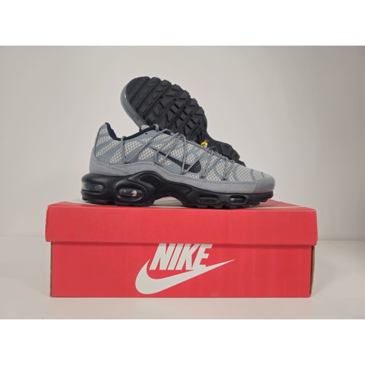 Nike air max plus utility