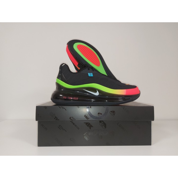 Nike air max 720-818